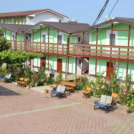 Pensión Casa Bucuria