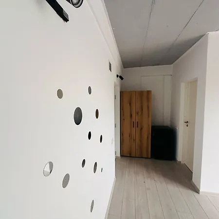Casa Bucuria 3*