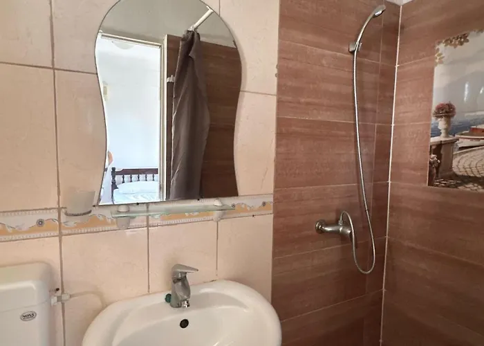 Casa de hóspedes Casa Bucuria