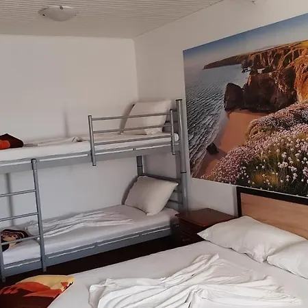 Guest house Casa Bucuria