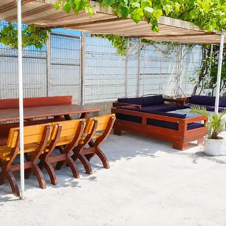 ゲストハウス Casa Bucuria